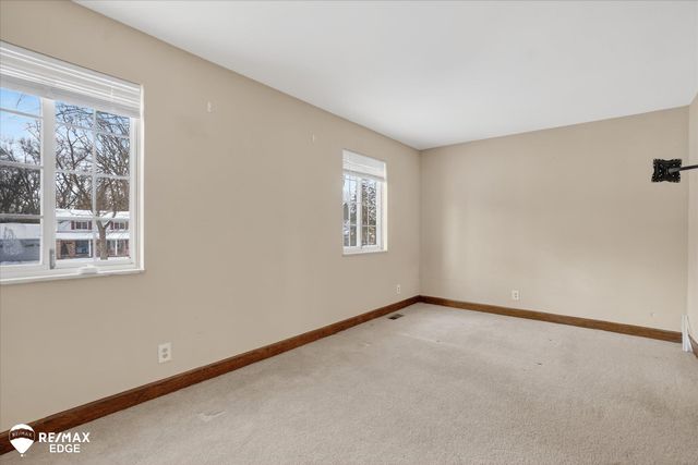 8454 Wesley Drive, Flushing Twp, MI 48433