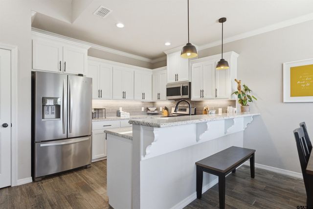 208 Patience, Lindale, TX 75771