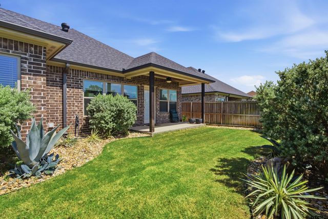 208 Patience, Lindale, TX 75771