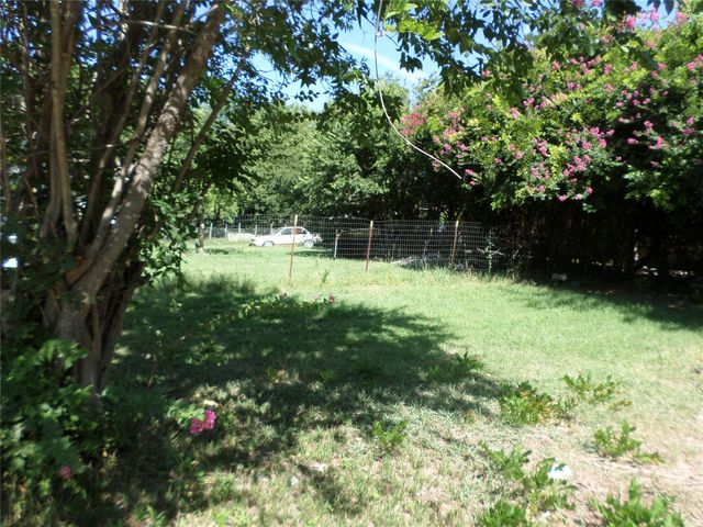 409 Holley Street, Everman, TX 76140