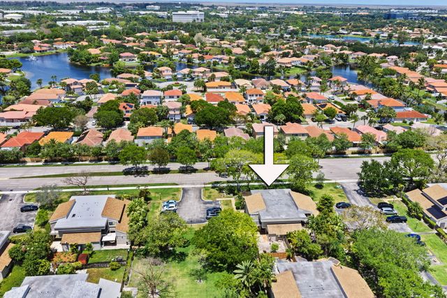 620 Commodore Drive, Plantation, FL 33325