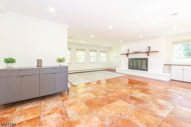 17 Morris Rd, West Orange Twp., NJ 07052