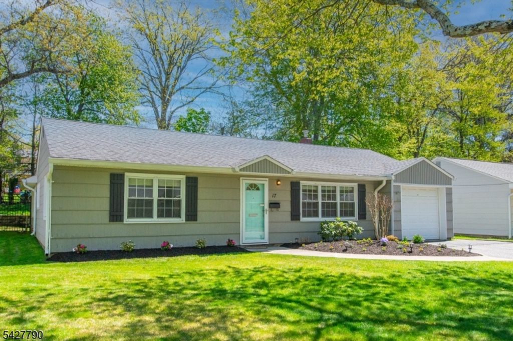 17 Morris Rd, West Orange Twp., NJ 07052