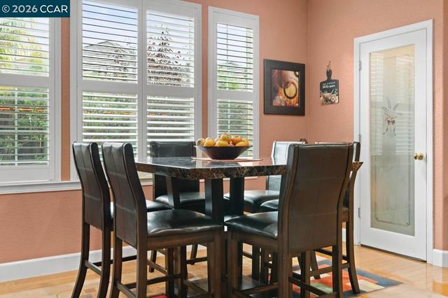 995 Rosehedge Court, Concord, CA 94521