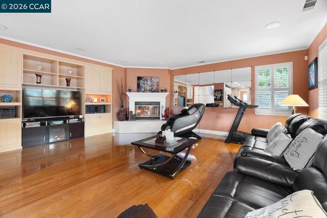 995 Rosehedge Court, Concord, CA 94521