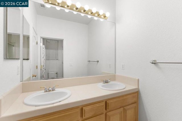 995 Rosehedge Court, Concord, CA 94521