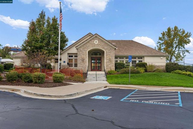 995 Rosehedge Court, Concord, CA 94521