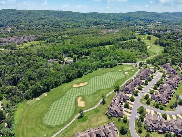 34 Turnberry Ln, Hardyston Twp., NJ 07419
