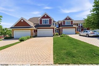 34 Turnberry Ln, Hardyston Twp., NJ 07419