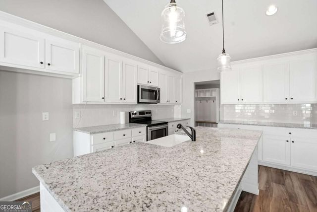 649 Tanners Bridge Road, Bethlehem, GA 30620