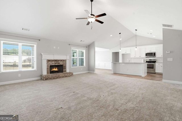 649 Tanners Bridge Road, Bethlehem, GA 30620