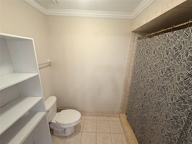 100 KINGBIRD CIRCLE 1, Daytona Beach, FL 32119