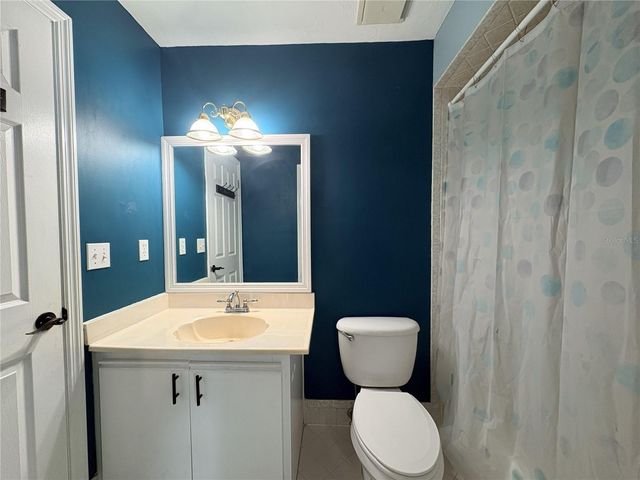 100 KINGBIRD CIRCLE 1, Daytona Beach, FL 32119