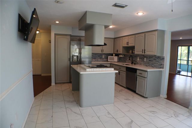 100 KINGBIRD CIRCLE 1, Daytona Beach, FL 32119