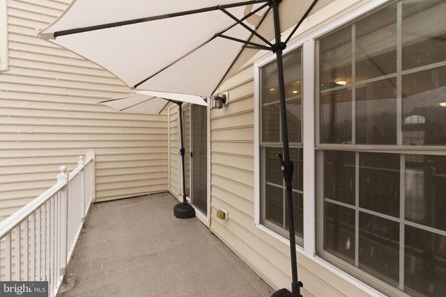 4477-B BEACON GROVE CIR, Fairfax, VA 22033