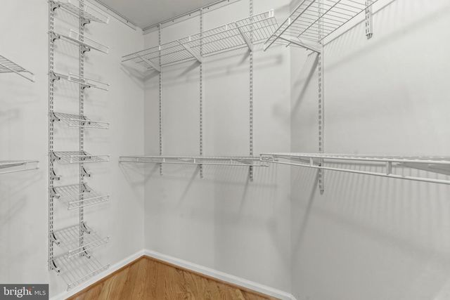 4477-B BEACON GROVE CIR, Fairfax, VA 22033