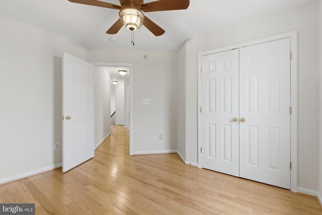 4477-B BEACON GROVE CIR, Fairfax, VA 22033
