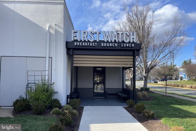 4477-B BEACON GROVE CIR, Fairfax, VA 22033