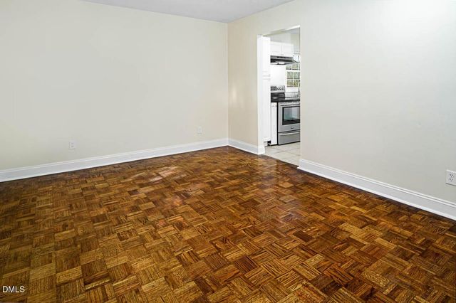 713 Sharpe Road, Burlington, NC 27217