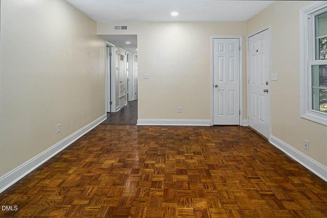 713 Sharpe Road, Burlington, NC 27217