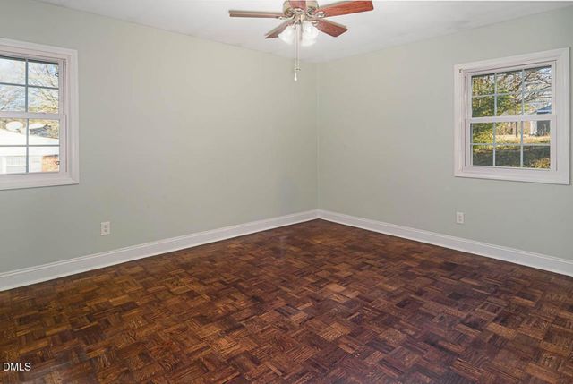 713 Sharpe Road, Burlington, NC 27217