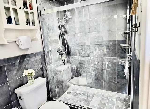 166 Quincy Shore Drive 119, Quincy, MA 02171