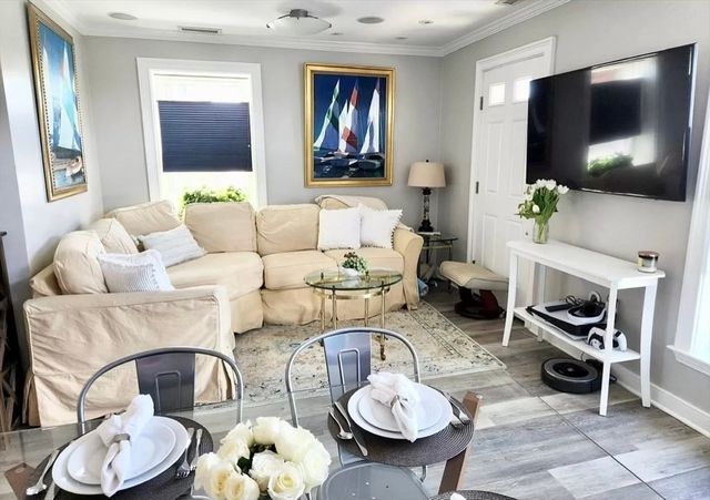 166 Quincy Shore Drive 119, Quincy, MA 02171