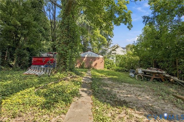 1110 Fourqurean Ln, Richmond, VA 23222