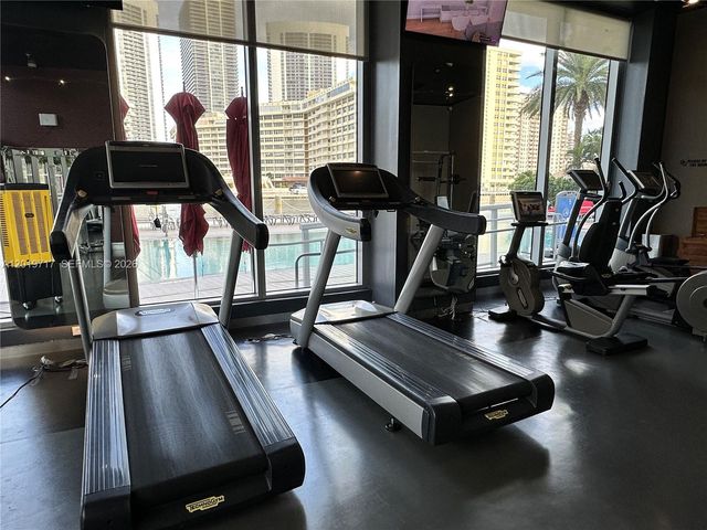 2602 E Hallandale Beach Blvd R703, Hallandale Beach, FL 33009