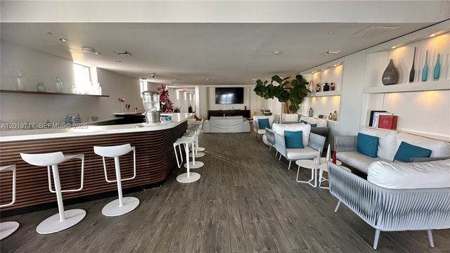 2602 E Hallandale Beach Blvd R703, Hallandale Beach, FL 33009