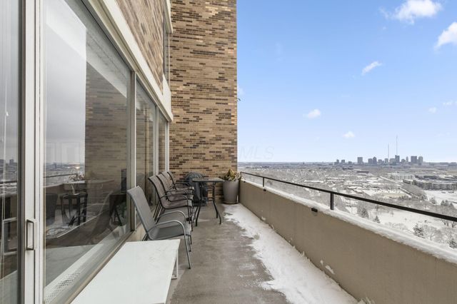 1000 Urlin Avenue, 2007, Columbus, OH 43212