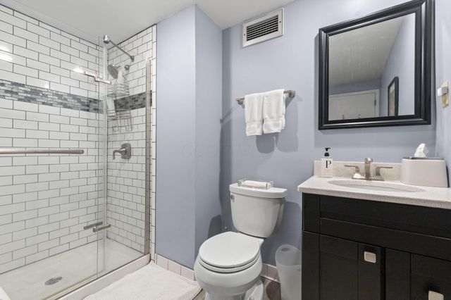 1000 Urlin Avenue, 2007, Columbus, OH 43212