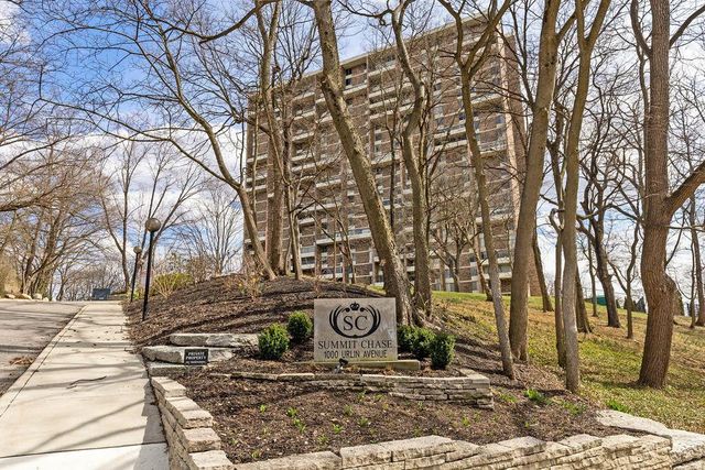 1000 Urlin Avenue, 2007, Columbus, OH 43212