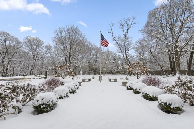 1000 Urlin Avenue, 2007, Columbus, OH 43212