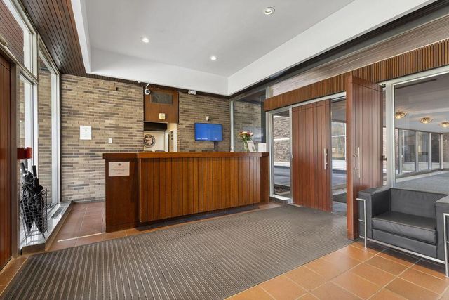 1000 Urlin Avenue, 2007, Columbus, OH 43212