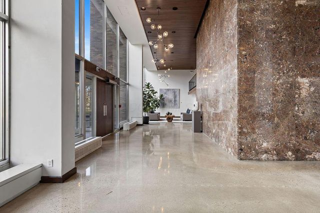 1000 Urlin Avenue, 2007, Columbus, OH 43212