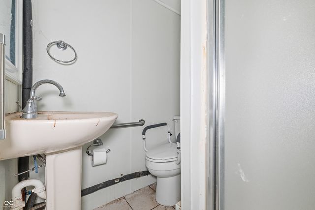 2420 Chappie Lane, Indianapolis, IN 46229