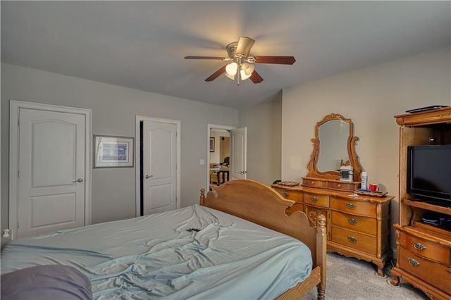 110 Brookview Place, Oxford, GA 30054