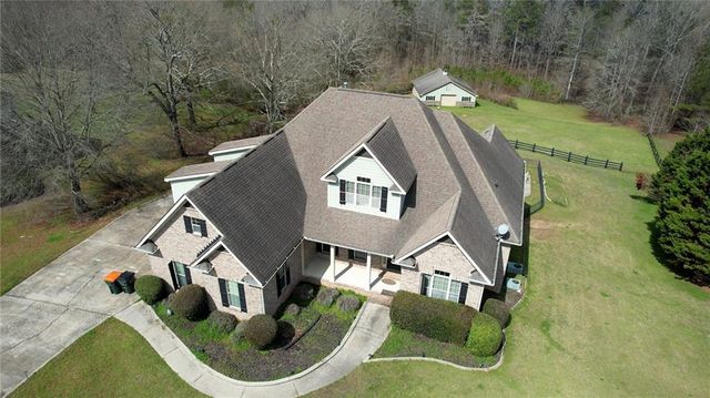 110 Brookview Place, Oxford, GA 30054