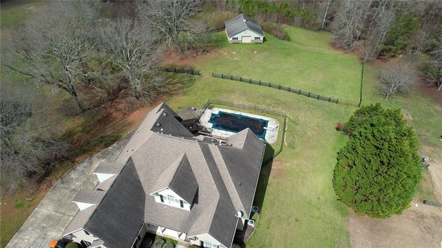 110 Brookview Place, Oxford, GA 30054