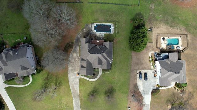 110 Brookview Place, Oxford, GA 30054