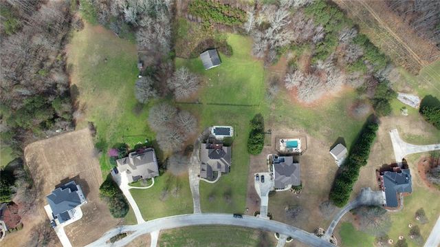 110 Brookview Place, Oxford, GA 30054