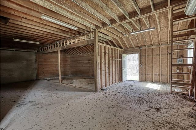 110 Brookview Place, Oxford, GA 30054