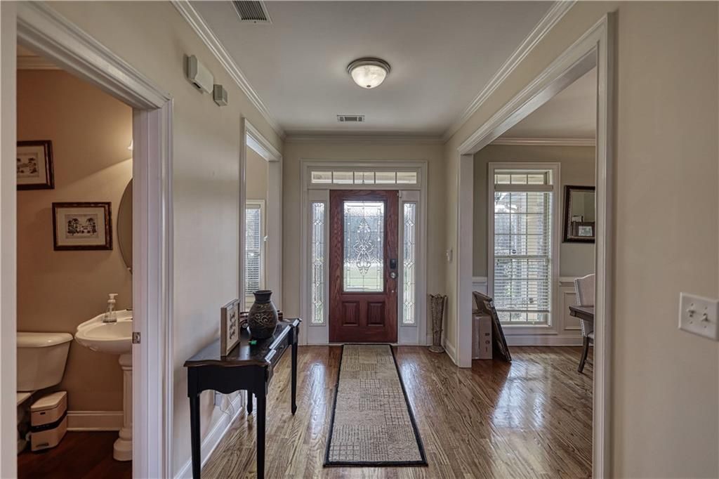 Image 2 of property listing at 110 Brookview Place, Oxford, GA 30054
