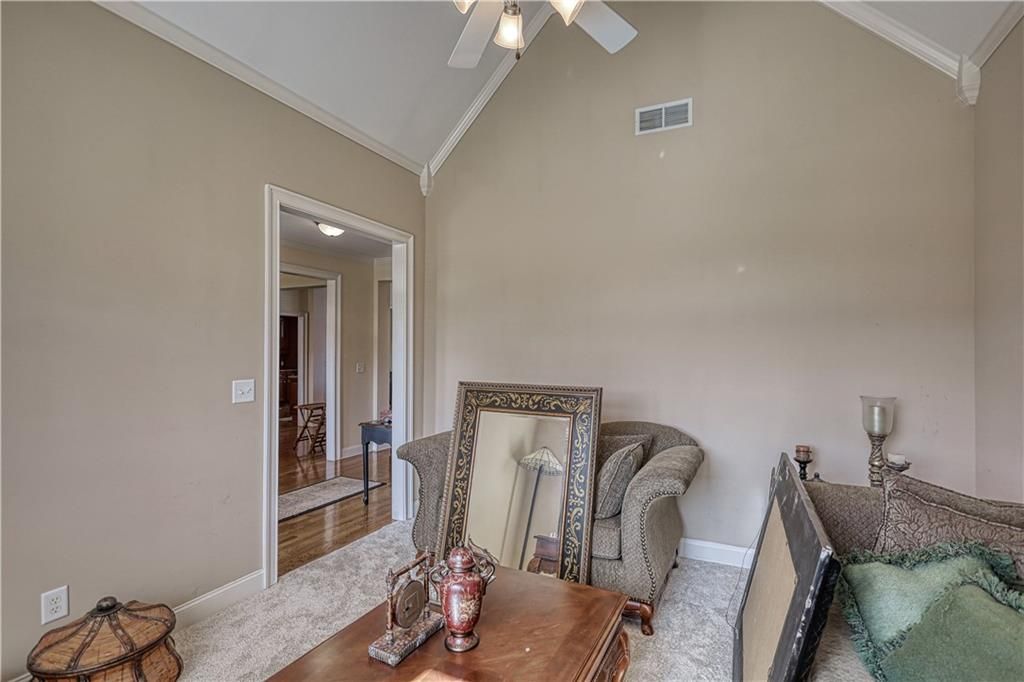 Image 21 of property listing at 110 Brookview Place, Oxford, GA 30054