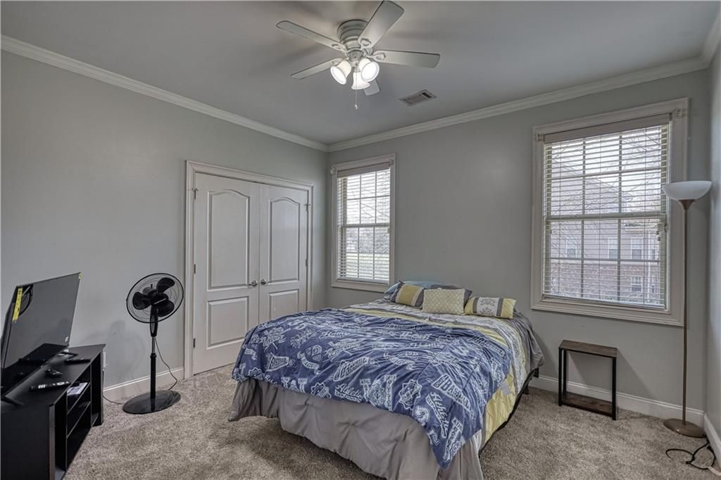 Image 27 of property listing at 110 Brookview Place, Oxford, GA 30054