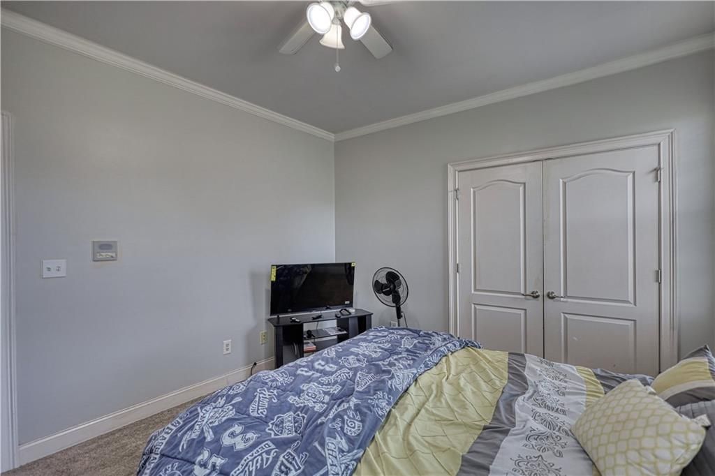 Image 29 of property listing at 110 Brookview Place, Oxford, GA 30054
