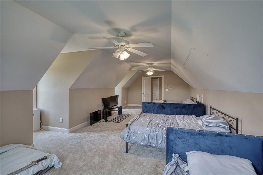 Image 37 of property listing at 110 Brookview Place, Oxford, GA 30054