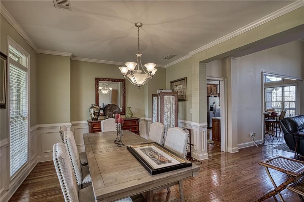 Image 4 of property listing at 110 Brookview Place, Oxford, GA 30054