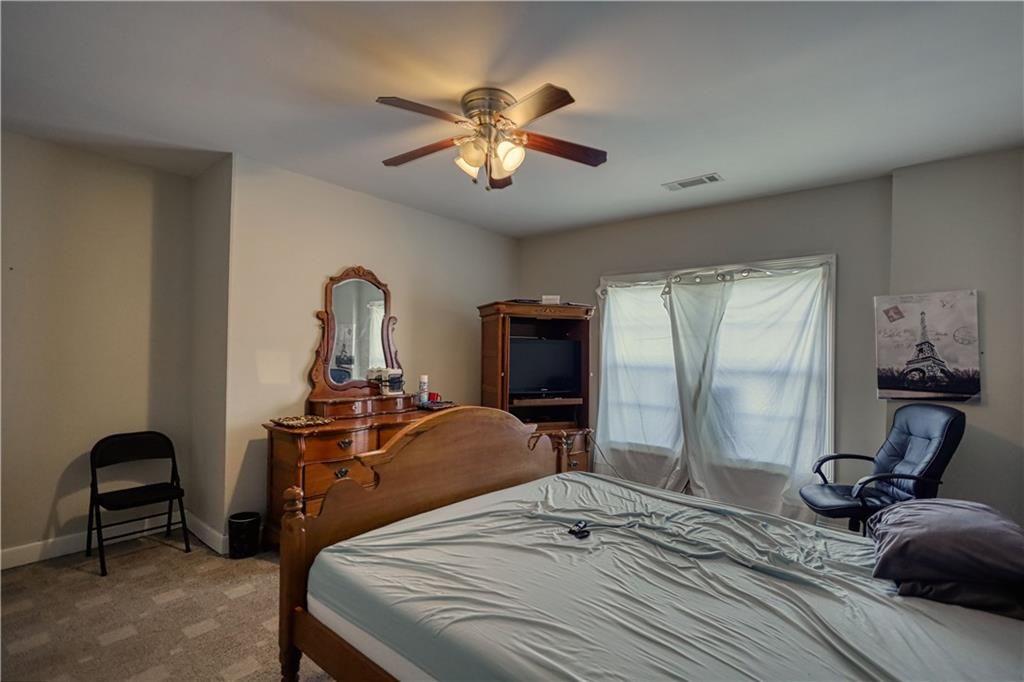 Image 54 of property listing at 110 Brookview Place, Oxford, GA 30054